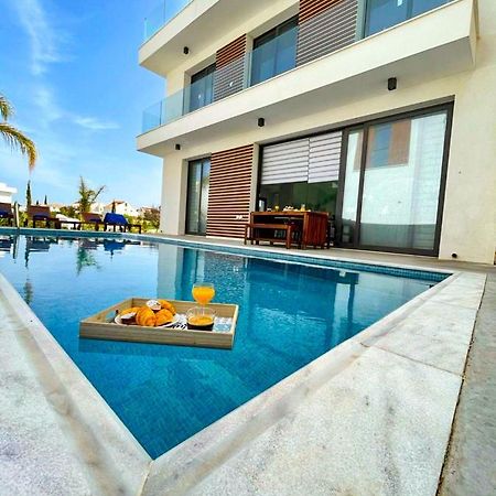 By The Beach Villa Natalya Protaras Exterior photo