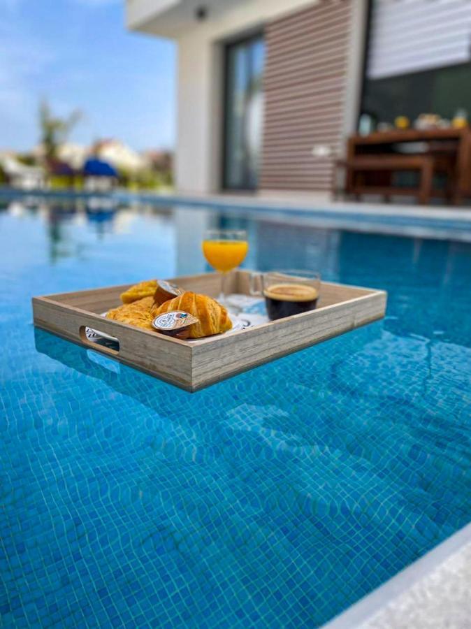 By The Beach Villa Natalya Protaras Exterior photo