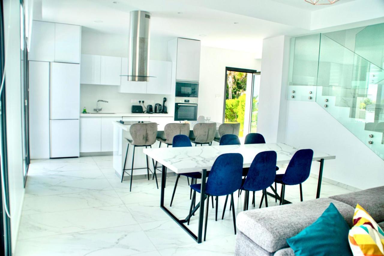By The Beach Villa Natalya Protaras Exterior photo